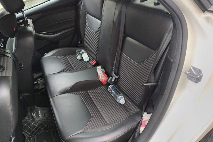 Used Ford Focus 2018 Hatchback Classic 1.6L Automatic Trendy SmartDrive Edition Left Rear Seat