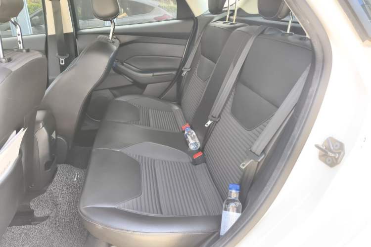 Used Ford Focus 2018 Hatchback Classic EcoBoost 180 Automatic Elite Model Left Rear Seat