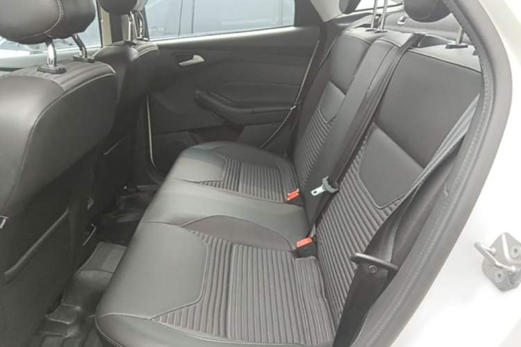 Used Ford Focus 2018 Sedan Classic 1.6L Automatic Trendy SmartDrive Edition Left Rear Seat