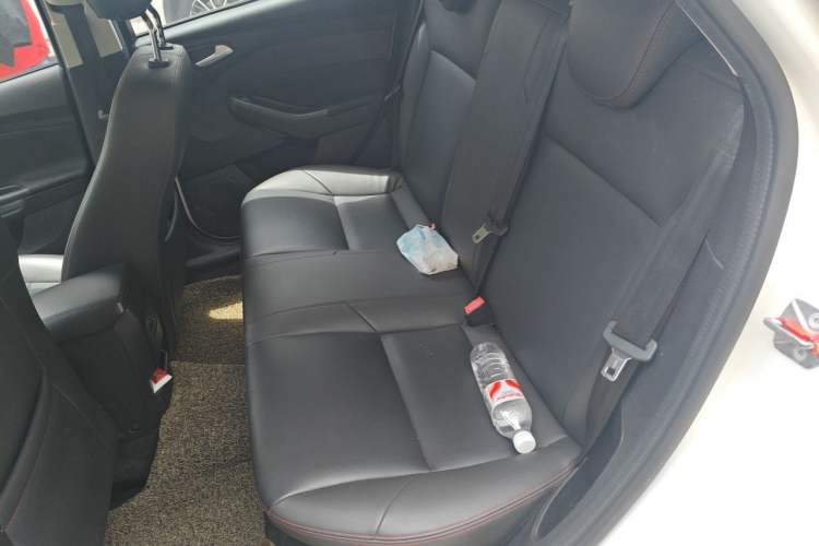 Used Ford Focus 2018 Hatchback Classic 1.6L Automatic Comfort Plus SmartDrive Edition Left Rear Seat