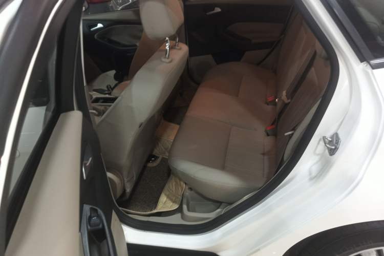 Used Ford Focus 2018 Sedan Classic 1.6L Automatic Comfort Plus Smart Drive Version Left Rear Seat