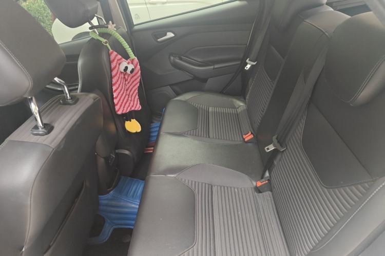 Used Ford Focus 2018 Hatchback Classic 1.6L Automatic Trendy SmartDrive Edition Left Rear Seat