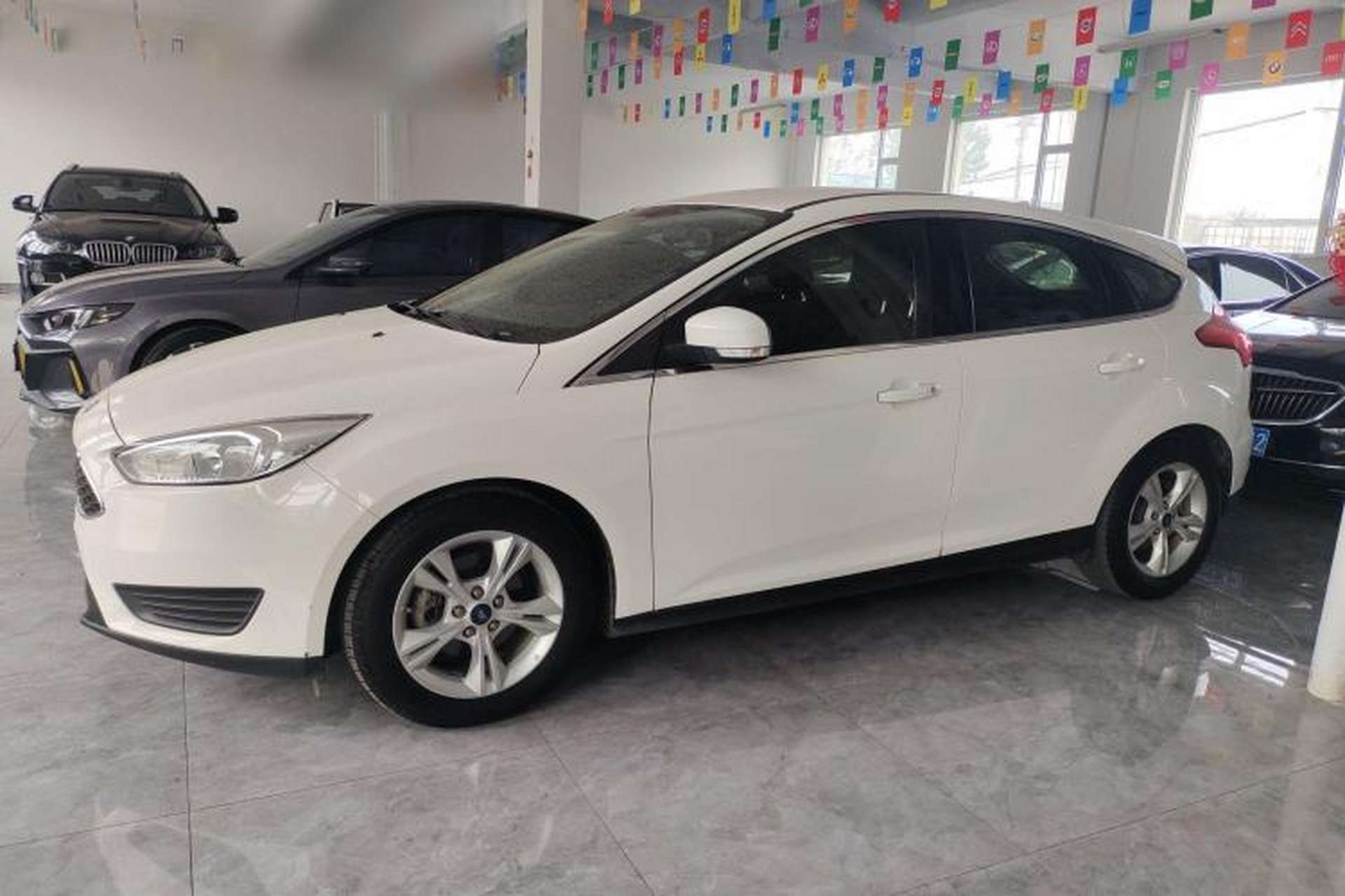 Used Ford Focus 2018 Hatchback Classic 1.6L Automatic Comfort Plus SmartDrive Edition Left Side