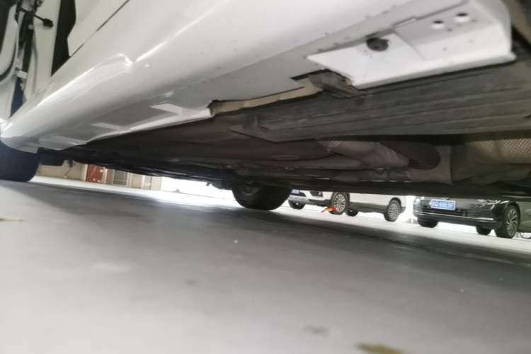 Used Ford Focus 2018 Hatchback Classic 1.6L Automatic Comfort Plus SmartDrive Edition Left Side Sill