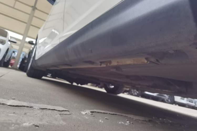 Used Ford Focus 2018 Sedan Classic EcoBoost 180 Automatic Elite Model Left Side Sill
