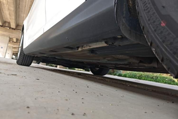 Used Ford Focus 2018 Sedan Classic EcoBoost 180 Automatic Elite Model Left Side Sill