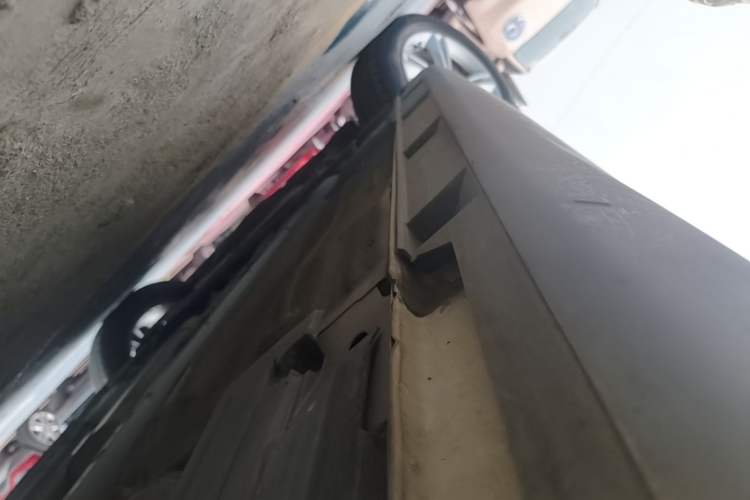 Used Ford Focus 2018 Hatchback Classic 1.6L Manual Comfort Plus SmartDrive Edition Left Side Sill