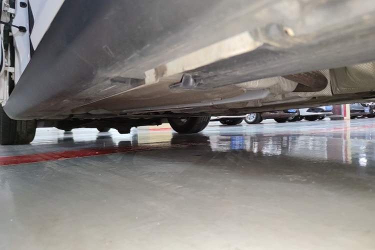 Used Ford Focus 2018 Hatchback Classic 1.6L Automatic Comfort Plus SmartDrive Edition Left Side Sill