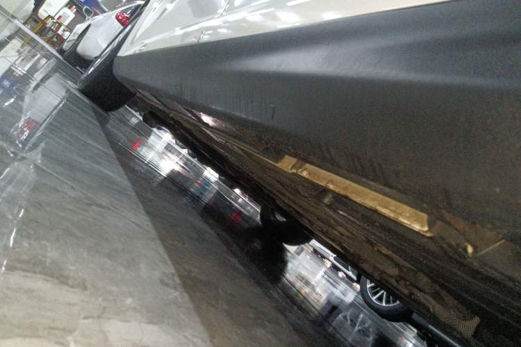 Used Ford Focus 2018 Sedan Classic 1.6L Automatic Trendy SmartDrive Edition Left Side Sill