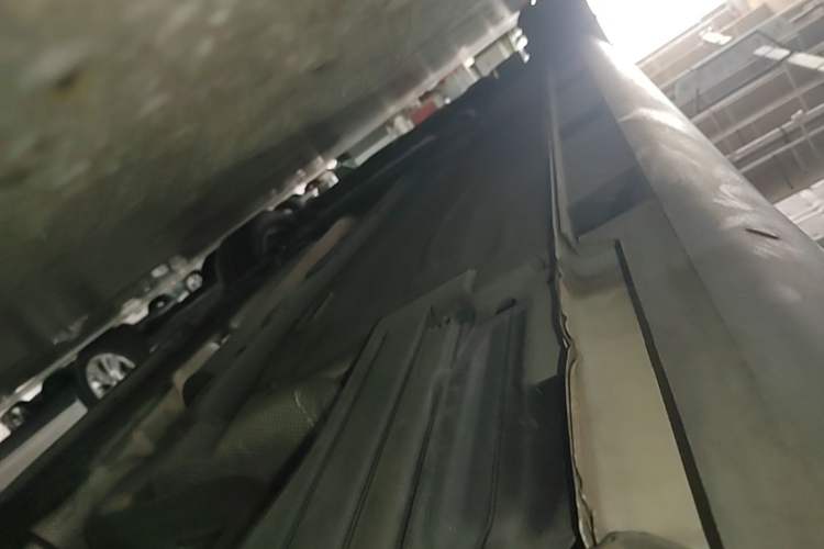 Used Ford Focus 2018 Hatchback Classic EcoBoost 180 Automatic Elite Model Left Side Sill