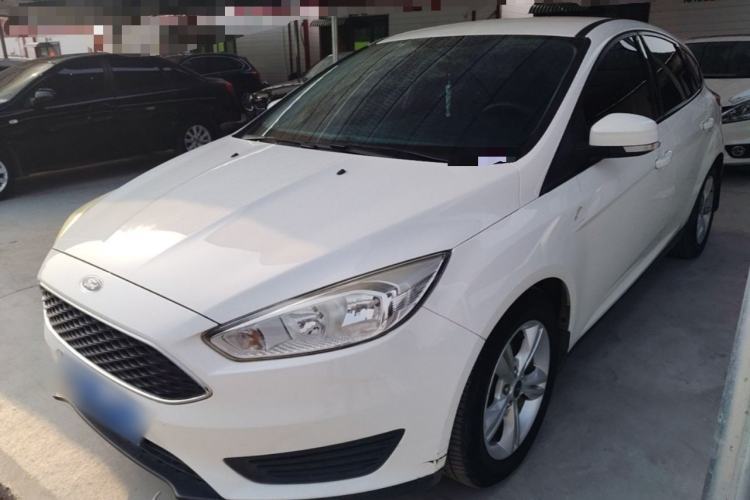 Used Ford Focus 2018 Hatchback Classic 1.6L Automatic Comfort Plus SmartDrive Edition Guazi used car, China used car export, Used car for sale, Used cars, Cheapest cars for sale