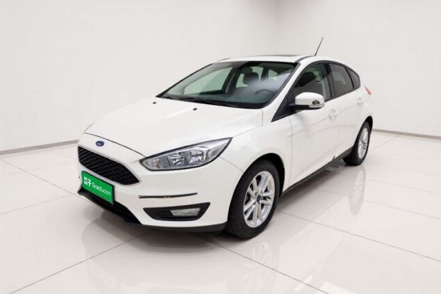 Ford Focus 2018 Hatchback Classic 1.6L Automatic Trendy SmartDrive Edition с пробегом