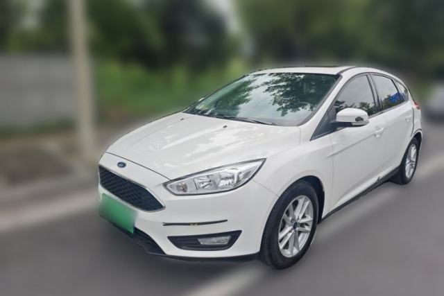 Ojetý Ford Focus 2018 Hatchback Classic 1.6L Automatic Trendy SmartDrive Edition