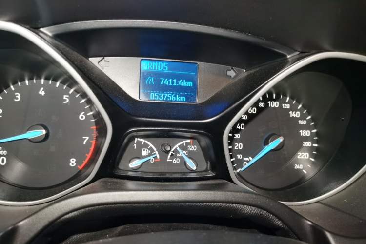 Used Ford Focus 2018 Hatchback Classic 1.6L Automatic Comfort Plus SmartDrive Edition Odometer Close Up