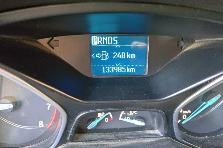 Used Ford Focus 2018 Hatchback Classic 1.6L Automatic Trendy SmartDrive Edition Odometer Close Up