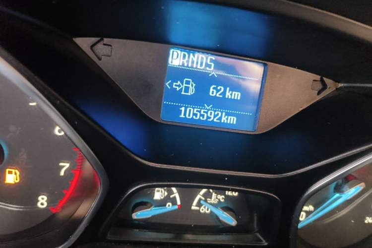 Used Ford Focus 2018 Two-Door Classic EcoBoost 125 Automatic Supercharged Style SmartDrive Edition Odometer Close Up