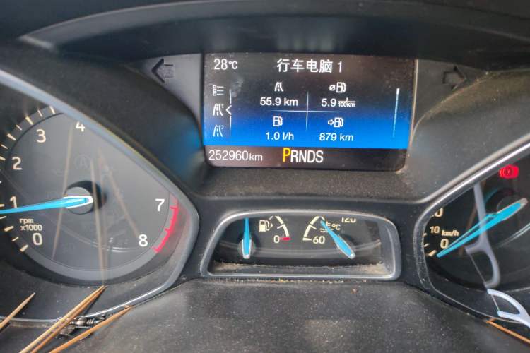 Used Ford Focus 2018 Hatchback Classic EcoBoost 180 Automatic Elite Model Odometer Close Up