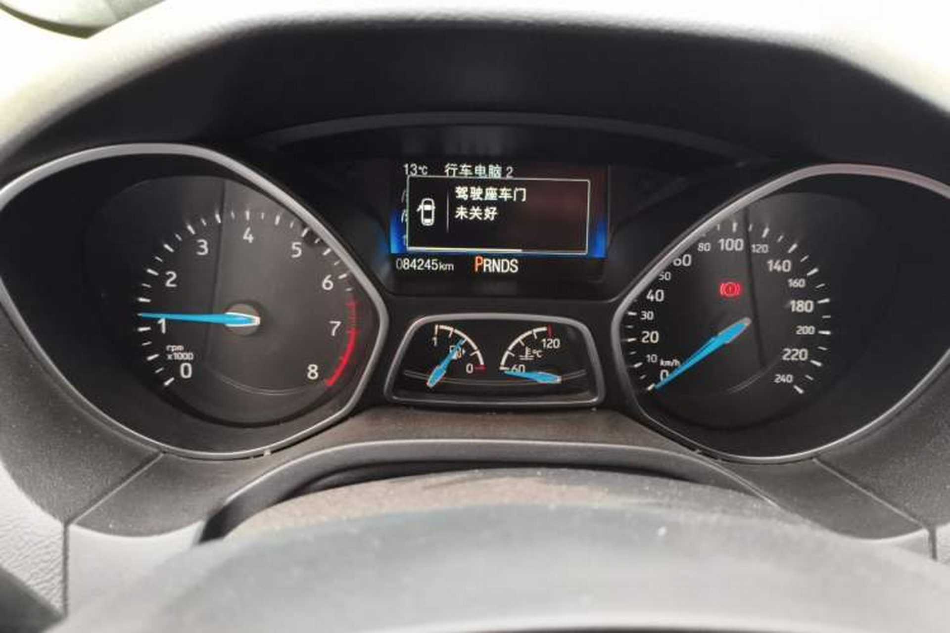 Used Ford Focus 2018 Hatchback Classic EcoBoost 180 Automatic Sport Edition Odometer Close Up
