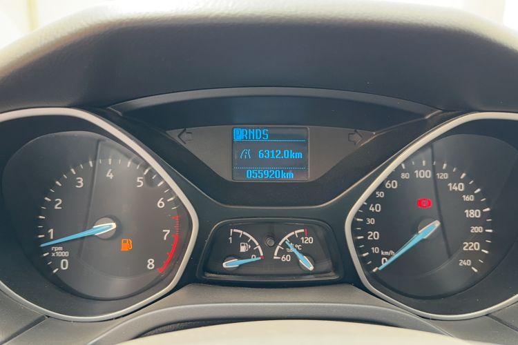 Used Ford Focus 2018 Hatchback Classic 1.6L Automatic Comfort Plus SmartDrive Edition Odometer Close Up