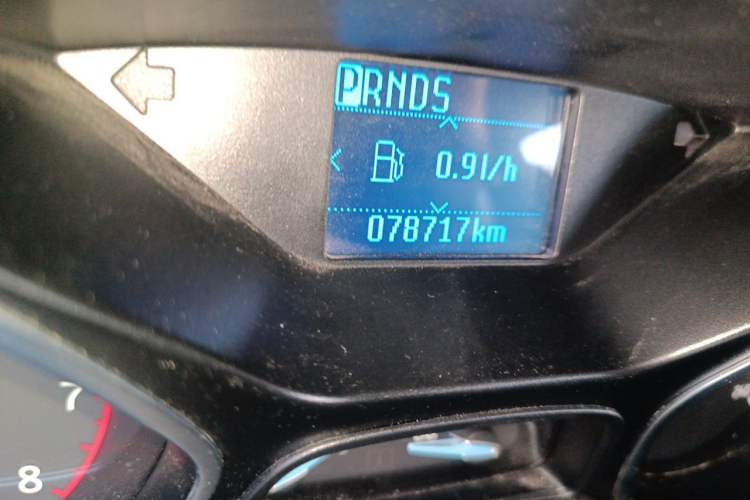 Used Ford Focus 2018 Sedan Classic 1.6L Automatic Trendy SmartDrive Edition Odometer Close Up