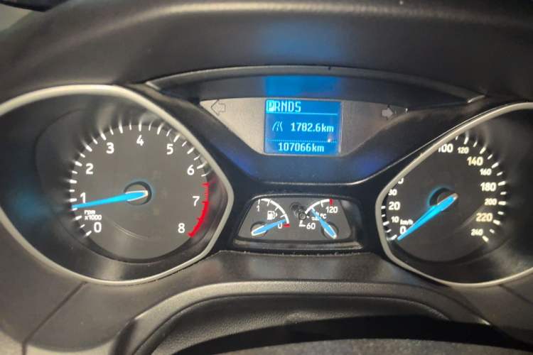 Used Ford Focus 2018 Hatchback Classic 1.6L Automatic Comfort Plus SmartDrive Edition Odometer Close Up