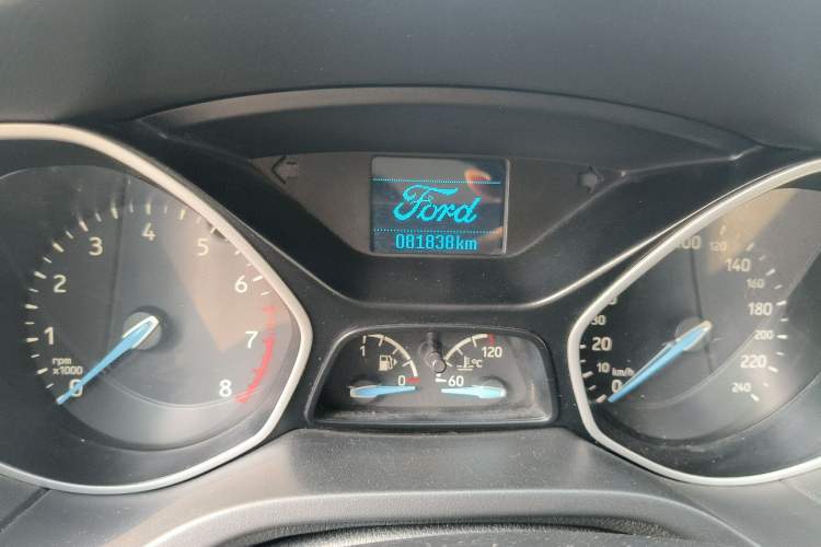Used Ford Focus 2018 Hatchback Classic 1.6L Automatic Comfort Plus SmartDrive Edition Odometer Close Up