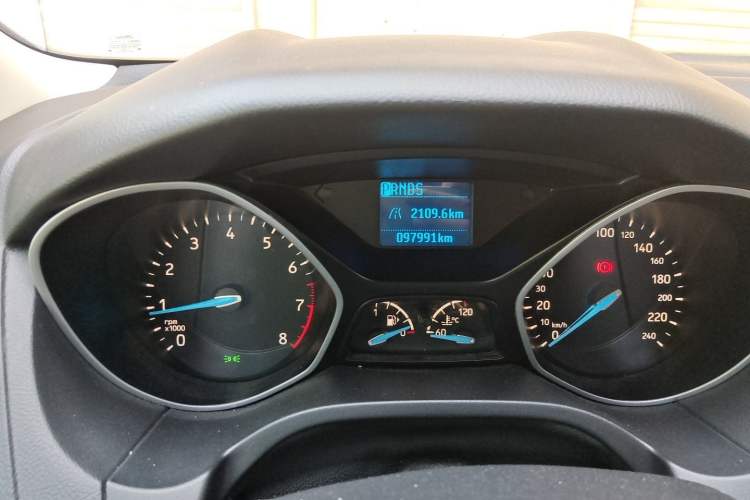 Used Ford Focus 2018 Hatchback Classic 1.6L Automatic Comfort Plus SmartDrive Edition Odometer Close Up