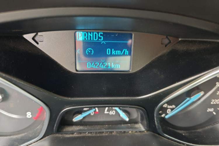 Used Ford Focus 2018 Hatchback Classic 1.6L Automatic Trendy SmartDrive Edition Odometer Close Up