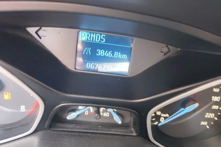 Used Ford Focus 2018 Hatchback Classic 1.6L Automatic Comfort Plus SmartDrive Edition Odometer Close Up