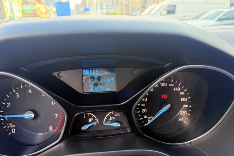 Used Ford Focus 2018 Hatchback Classic 1.6L Automatic Trendy SmartDrive Edition Odometer Close Up