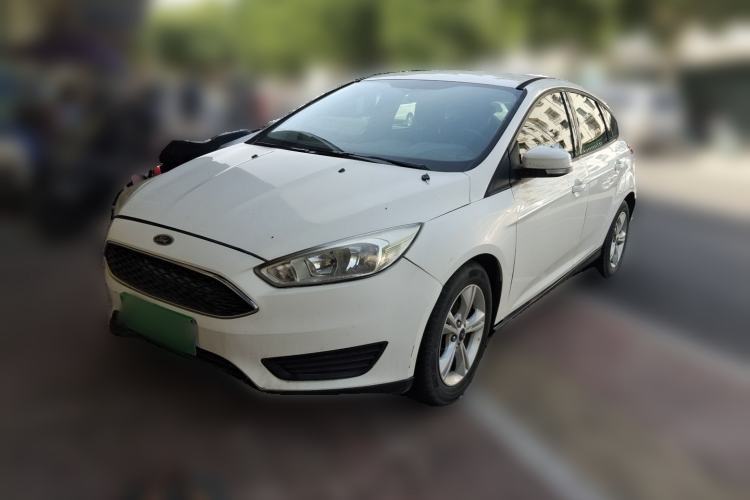 Used Ford Focus 2018 Hatchback Classic 1.6L Automatic Comfort Plus SmartDrive Edition Guazi used car, China used car export, Used car for sale, Used cars, Cheapest cars for sale
