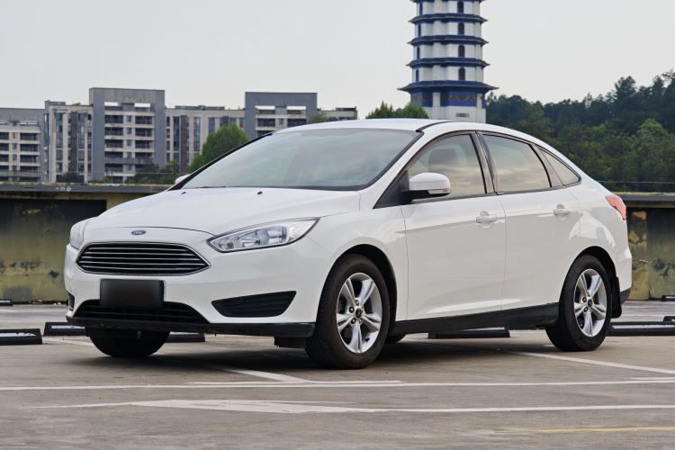 Used Ford Focus 2018 Sedan Classic 1.6L Automatic Comfort Plus Smart Drive Version Guazi used car, China used car export, Used car for sale, Used  cars, Cheapest cars for sale