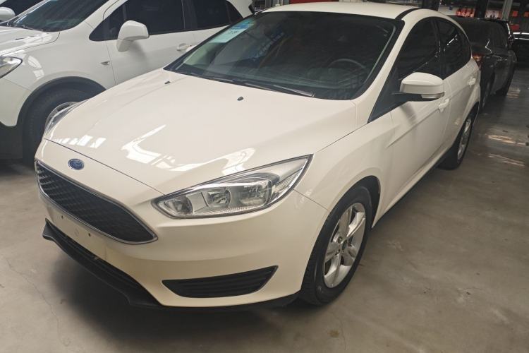 Used Ford Focus 2018 Hatchback Classic 1.6L Automatic Comfort Plus SmartDrive Edition Guazi used car, China used car export, Used car for sale, Used cars, Cheapest cars for sale