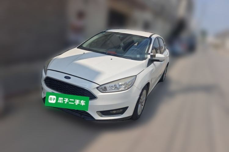 Used Ford Focus 2018 Hatchback Classic 1.6L Automatic Comfort Plus SmartDrive Edition Guazi used car, China used car export, Used car for sale, Used cars, Cheapest cars for sale