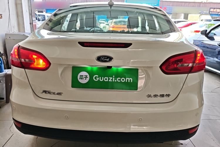 Used Ford Focus 2018 Sedan Classic 1.6L Automatic Trendy SmartDrive Edition Rear
