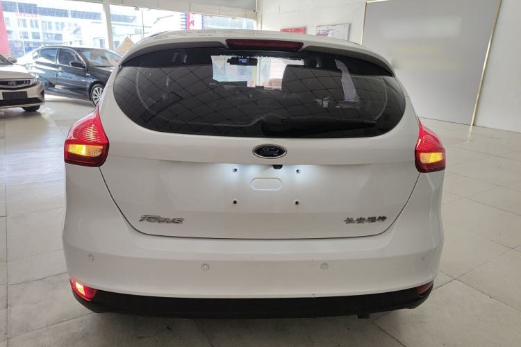 Used Ford Focus 2018 Hatchback Classic 1.6L Automatic Comfort Plus SmartDrive Edition Rear