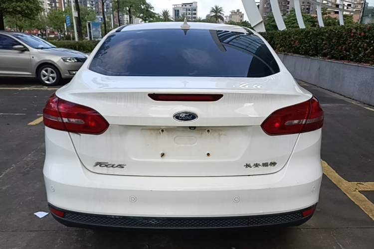 Used Ford Focus 2018 Sedan Classic 1.6L Automatic Trendy SmartDrive Edition Rear