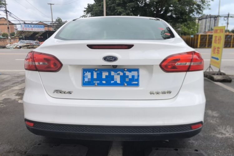 Used Ford Focus 2018 Sedan Classic 1.6L Automatic Comfort Plus Smart Drive Version Rear