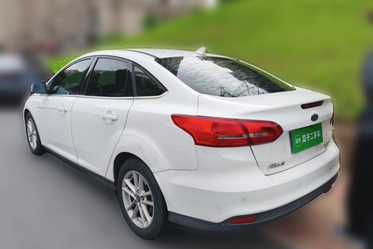 Used Ford Focus 2018 Sedan Classic EcoBoost 180 Automatic Elite Model Rear Left 45 Deg