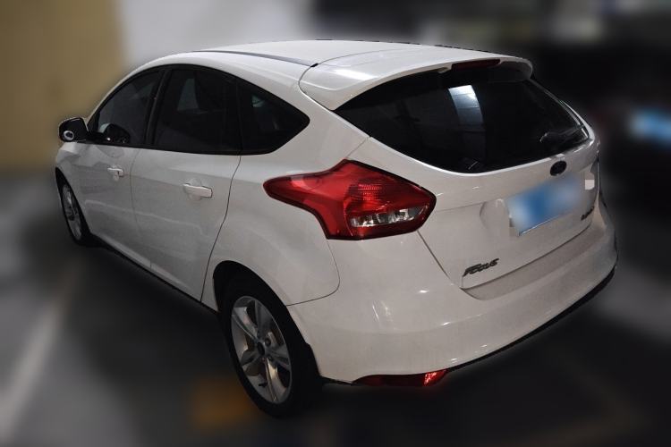 Used Ford Focus 2018 Hatchback Classic 1.6L Automatic Comfort Plus SmartDrive Edition Rear Left 45 Deg
