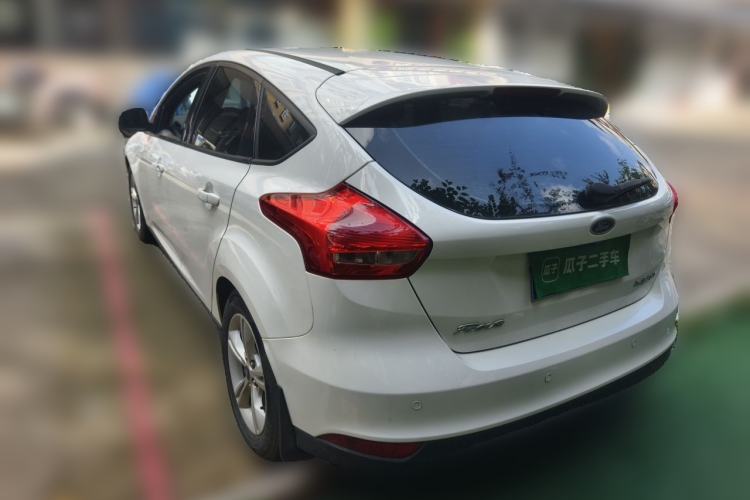 Used Ford Focus 2018 Hatchback Classic 1.6L Automatic Comfort Plus SmartDrive Edition Rear Left 45 Deg