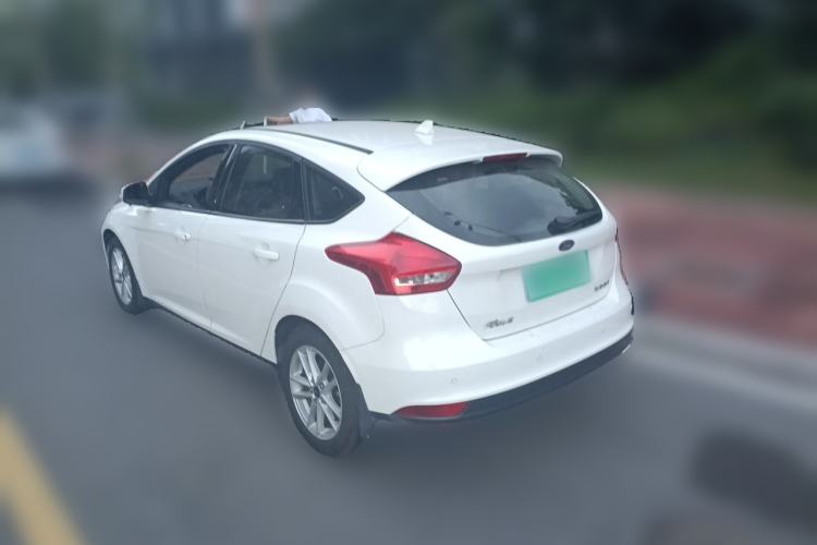 Used Ford Focus 2018 Hatchback Classic 1.6L Automatic Trendy SmartDrive Edition Rear Left 45 Deg
