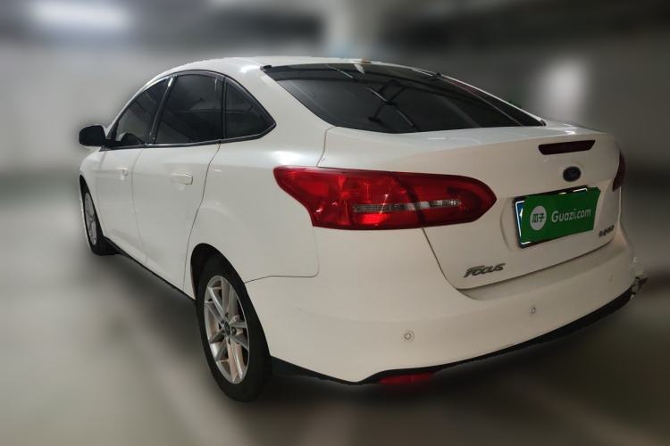 Used Ford Focus 2018 Sedan Classic 1.6L Automatic Trendy SmartDrive Edition Rear Left 45 Deg