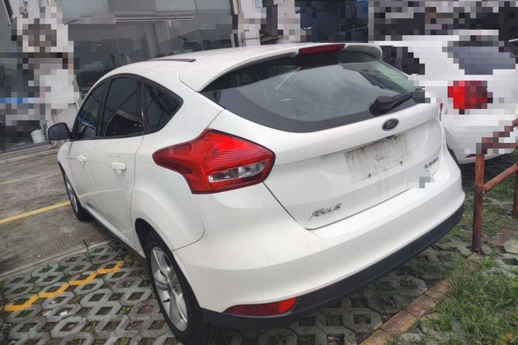 Used Ford Focus 2018 Hatchback Classic 1.6L Automatic Comfort Plus SmartDrive Edition Rear Left 45 Deg