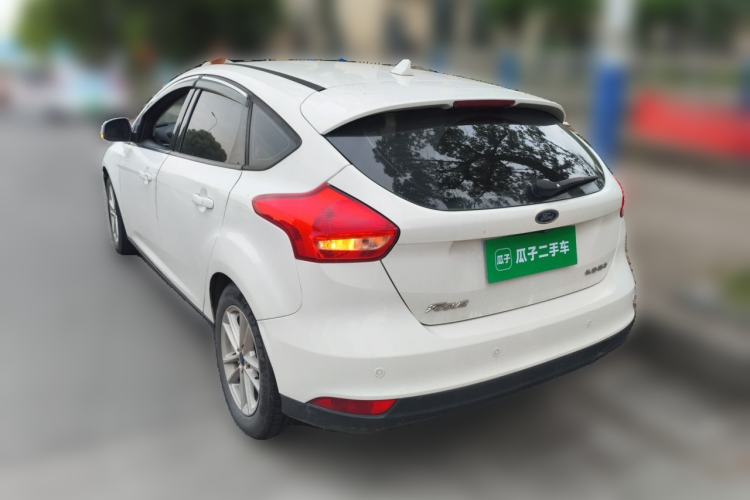 Used Ford Focus 2018 Hatchback Classic 1.6L Automatic Trendy SmartDrive Edition Rear Left 45 Deg