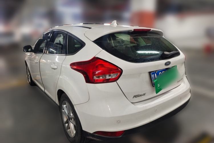 Used Ford Focus 2018 Hatchback Classic 1.6L Automatic Trendy SmartDrive Edition Rear Left 45 Deg