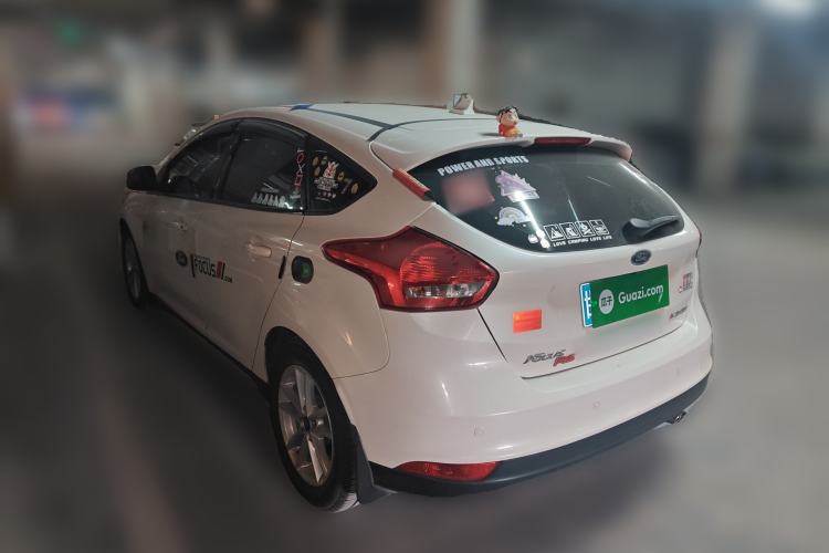 Used Ford Focus 2018 Hatchback Classic 1.6L Automatic Trendy SmartDrive Edition Rear Left 45 Deg