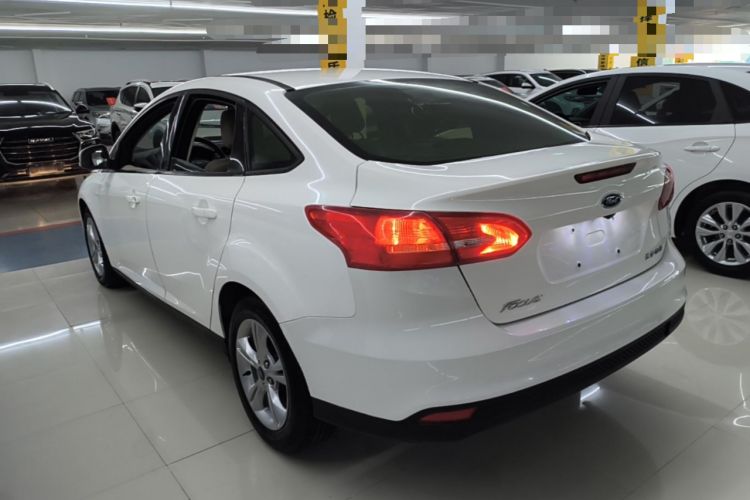 Used Ford Focus 2018 Sedan Classic 1.6L Automatic Comfort Plus Smart Drive Version Rear Left 45 Deg