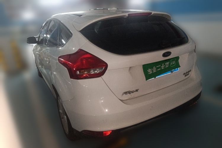 Used Ford Focus 2018 Two-Door Classic EcoBoost 125 Automatic Supercharged Style SmartDrive Edition Rear Left 45 Deg