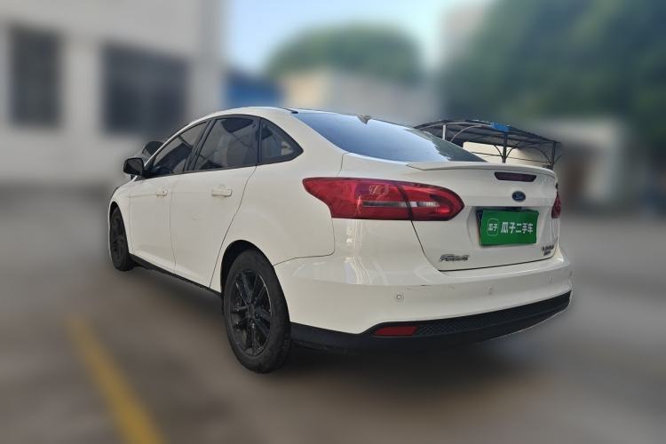 Used Ford Focus 2018 Sedan Classic EcoBoost 125 Automatic Supercharged Style SmartDrive Edition Rear Left 45 Deg